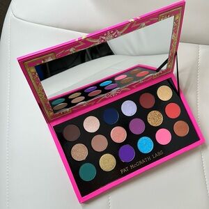 Pat McGrath CELESTIAL NIRVANA MTHRSHP MEGA Artistry Palette